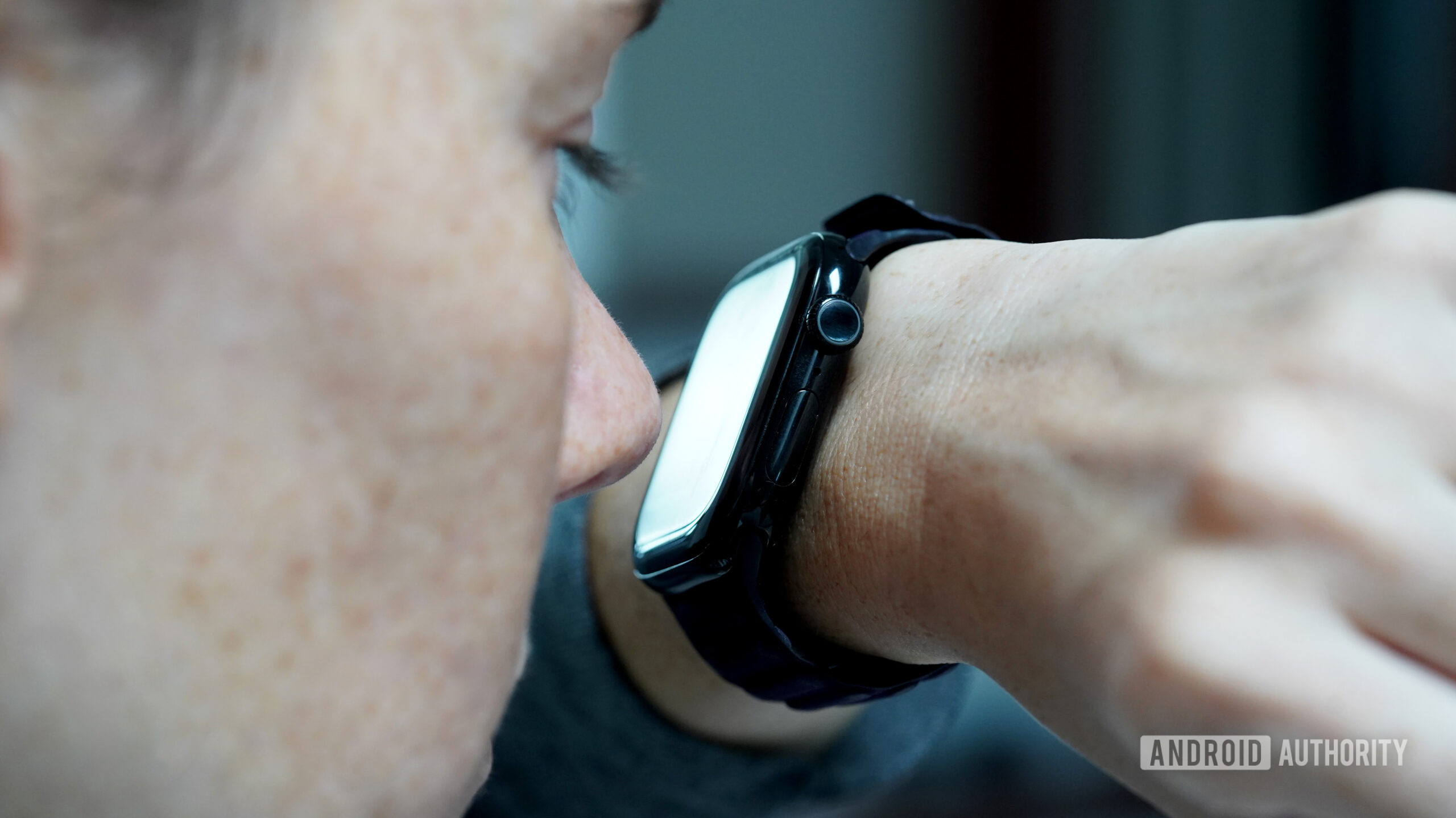 A use navigates their Apple Watch Series 10 using their nose.