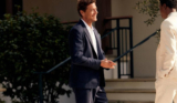 6 Finest Summer season Fits For Males: Stylin’ within the Warmth in 2025